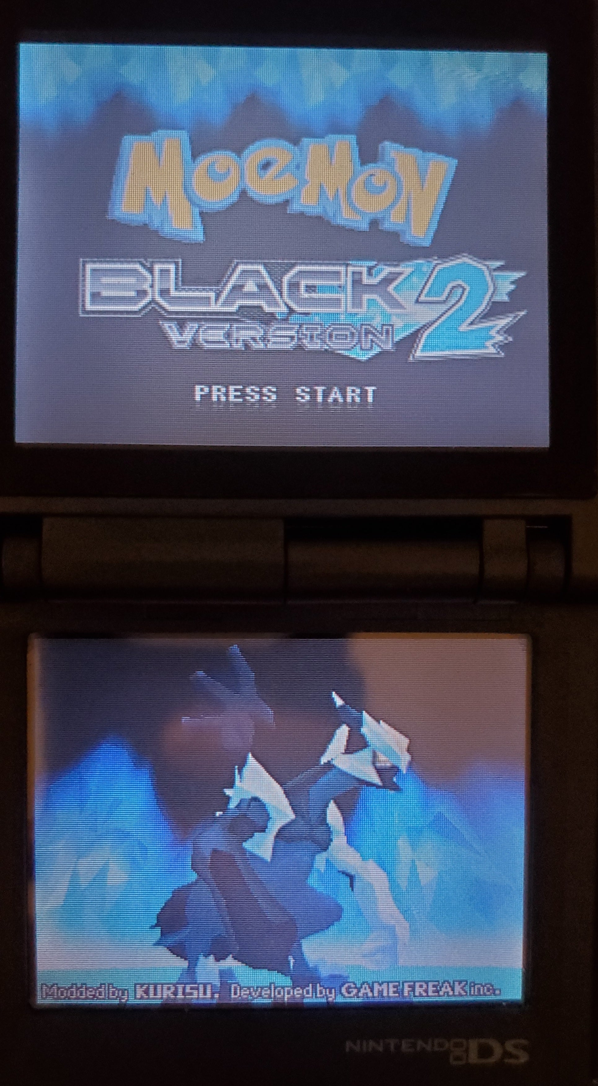 Pokemon Moemon Black and White 2 NDS Video Game Nintendo DS with Box